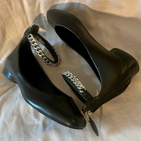 Rebecca Minkoff Raakel Ankle-Chain Leather Flats - Picture 12 of 13